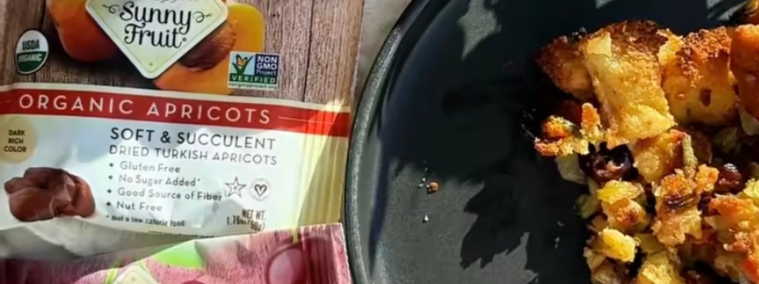 SAVORY FRUIT-FILLED STUFFING